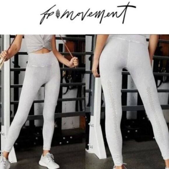 NWOT Free People High-Rise 7/8 Length Good Karma Leggings- Iced Grey - Picture 1 of 3